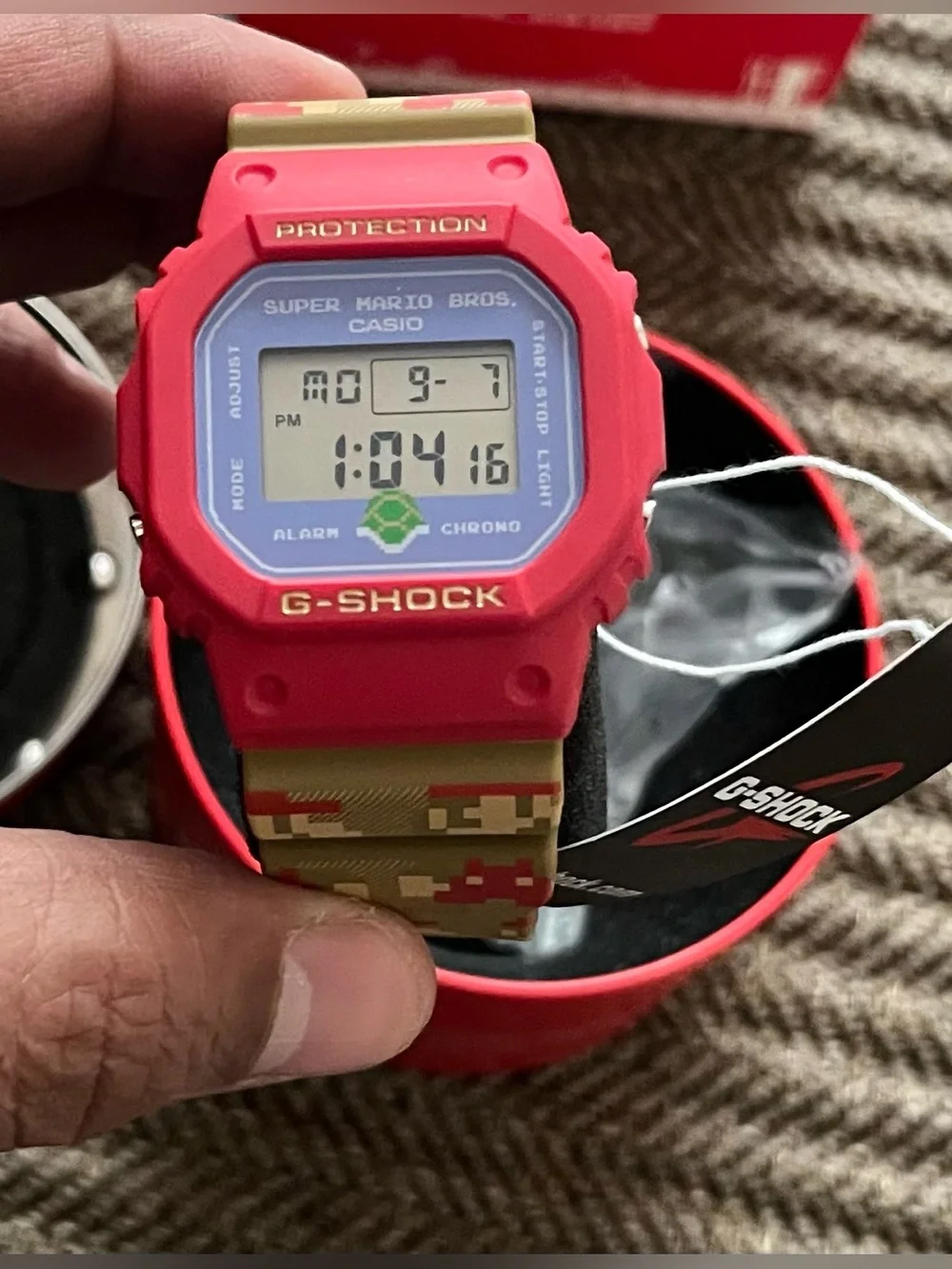 Casio G-SHOCK x Super Mario Bros. LE Collectible timepiece , BNIB , RARE